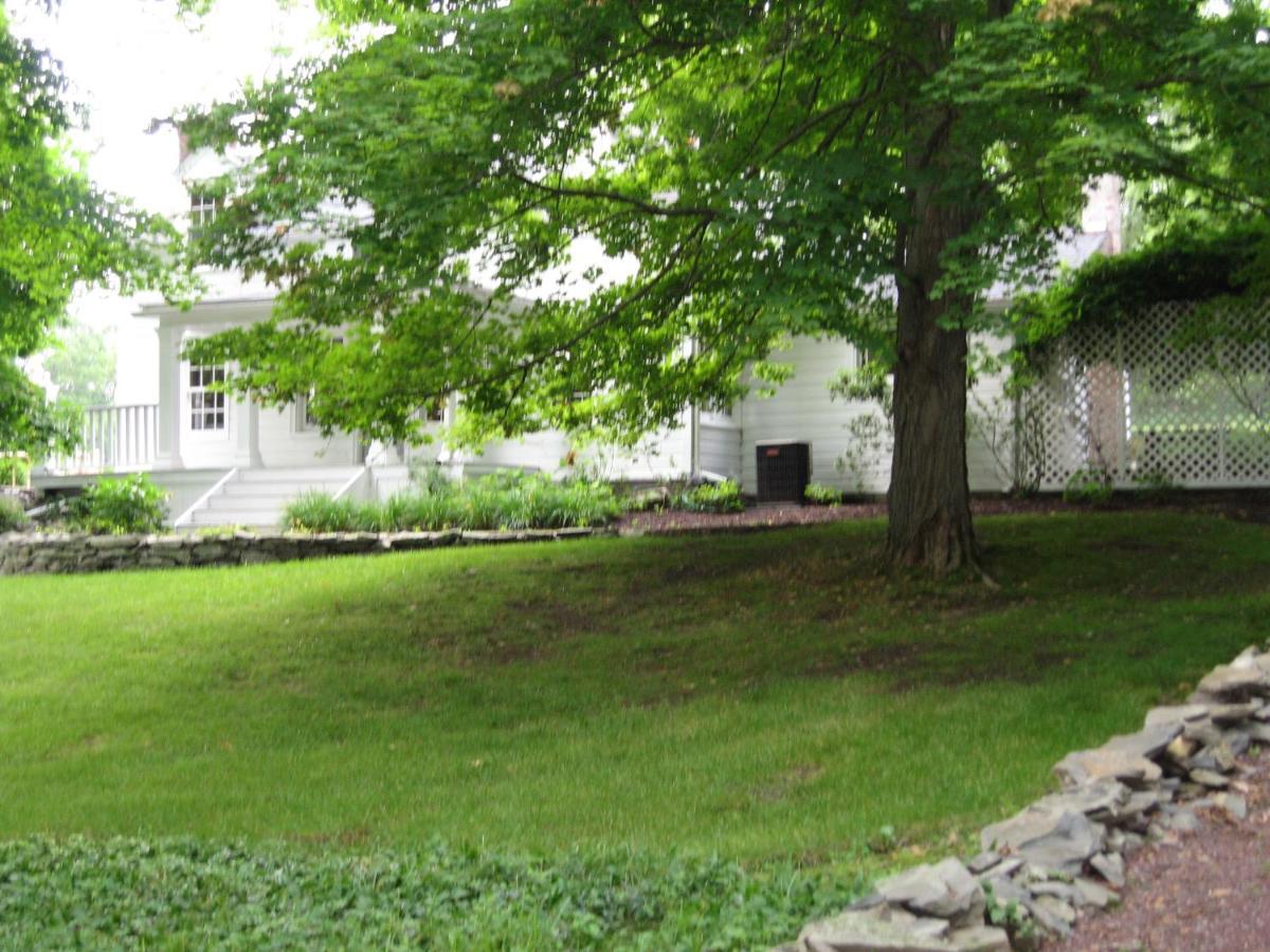 Private Setting On Country Farm Near Rhinebeck Bed & Breakfast Clinton Corners Екстериор снимка